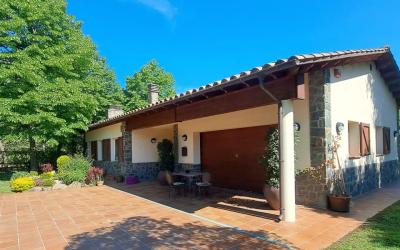 Casa a Fogueres de Montsoriu (Matagalls, 99)